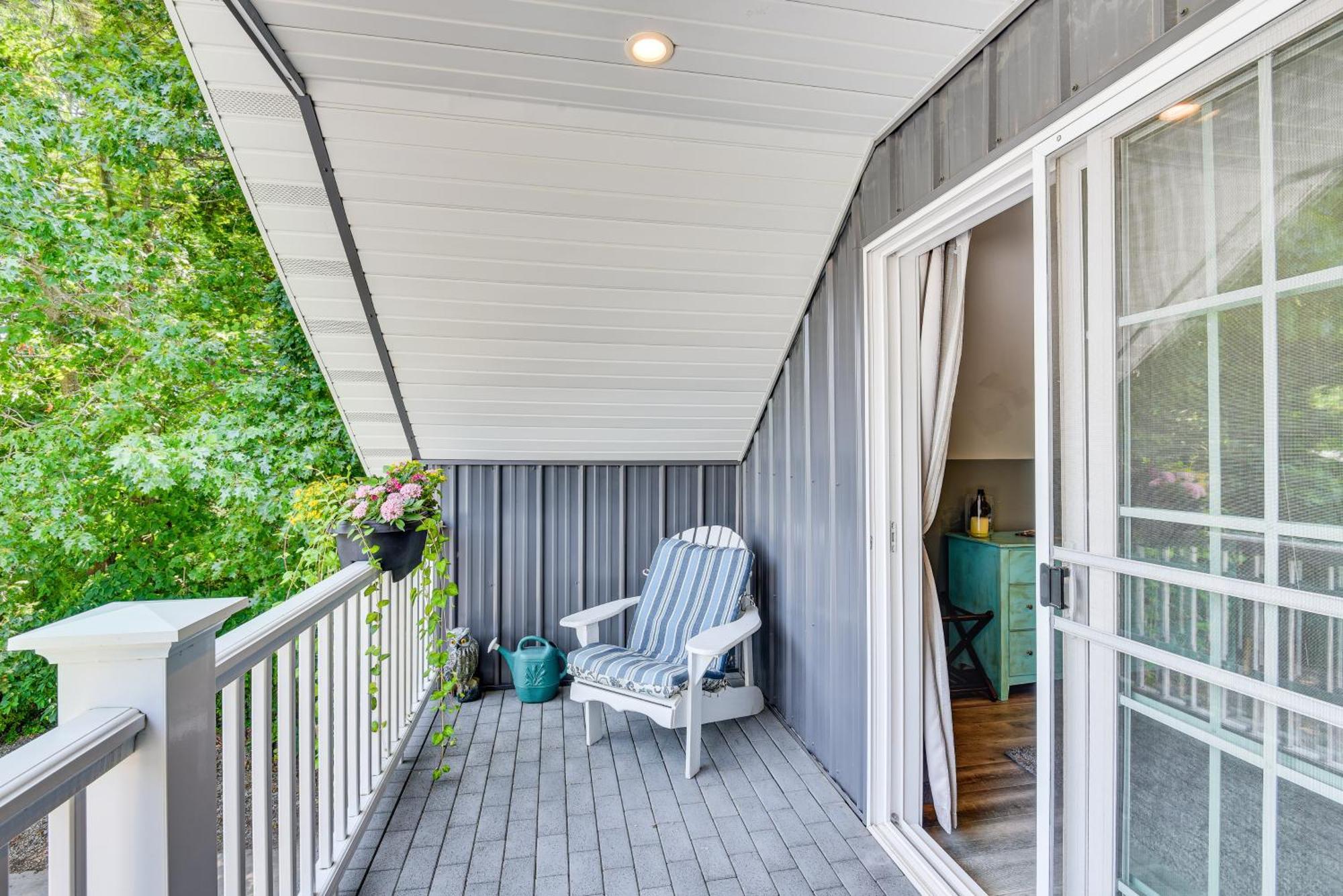 Benton Harbor Apt With Balcony And Shared Fire Pit Kültér fotó